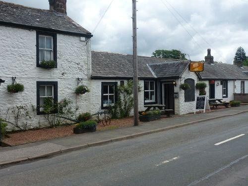 The Farmers Inn Dumfries Exterior photo